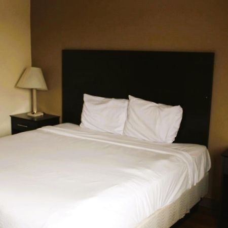 Oyo Hotel Tulsa Ok, I-44 מראה חיצוני תמונה