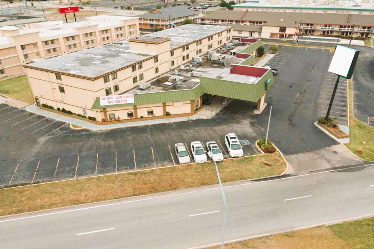 Oyo Hotel Tulsa Ok, I-44 מראה חיצוני תמונה